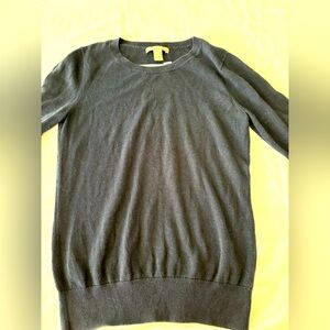 Banana Republic. Ladies size‎ small. Cotton rayon long sleeve sweater.